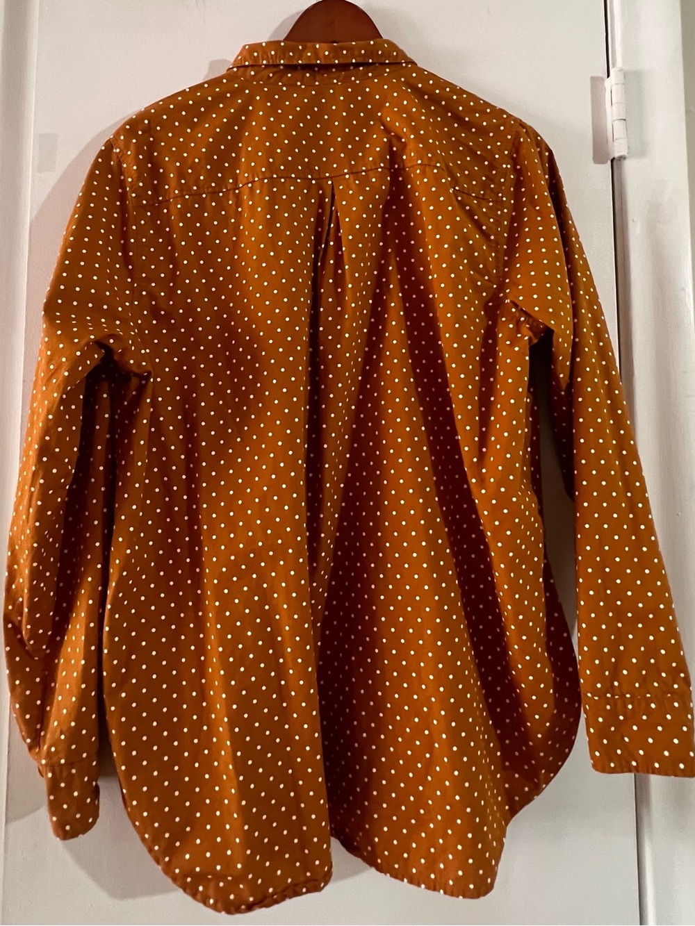 Old Navy Mustard Polka Dot Button-Down Shirt in XL - Picture 6 of 6
